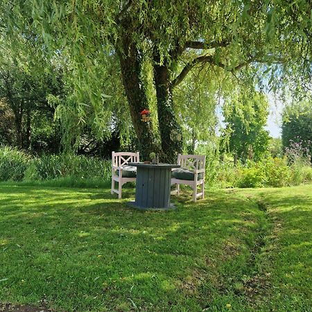 Goshens Farm B&B Wootton Bridge  Bagian luar foto