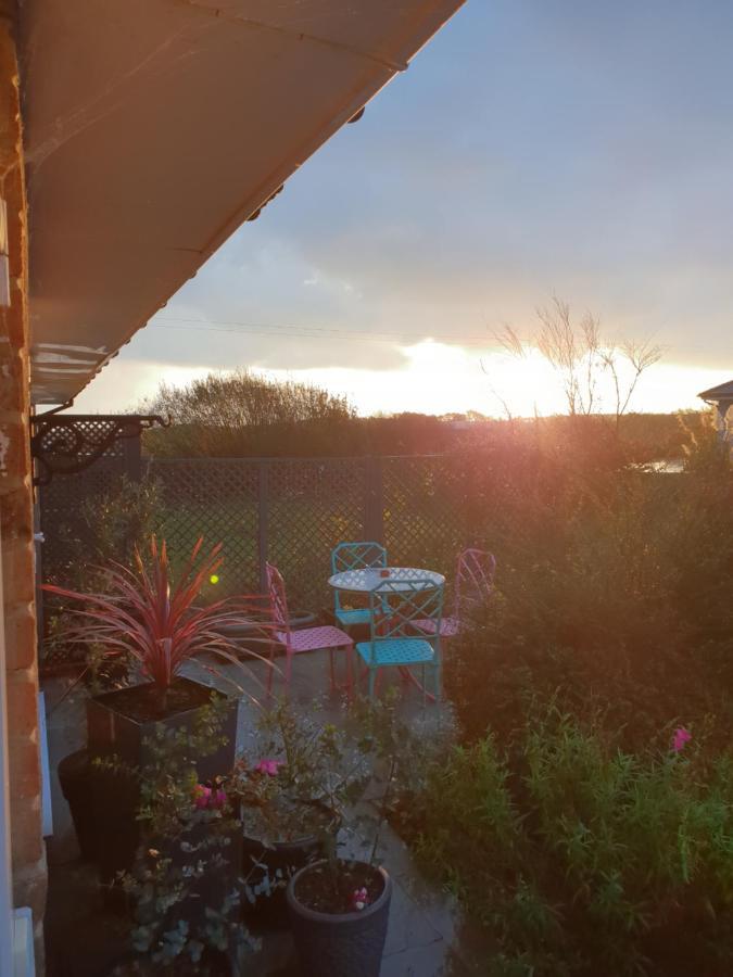 Goshens Farm B&B Wootton Bridge  Bagian luar foto